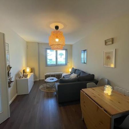 Apartamento A Un Paso De La Playa En Ares Con Piscina Y Parking Exterior foto