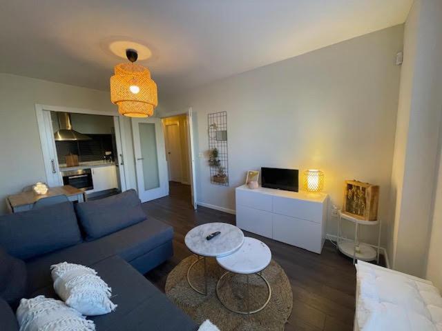 Apartamento A Un Paso De La Playa En Ares Con Piscina Y Parking Exterior foto